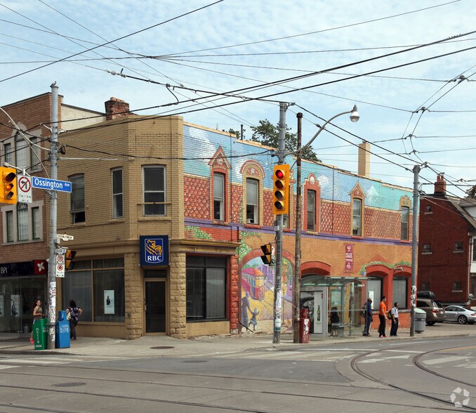 831 College St, Toronto, ON à vendre - Photo principale - Image 1 de 1