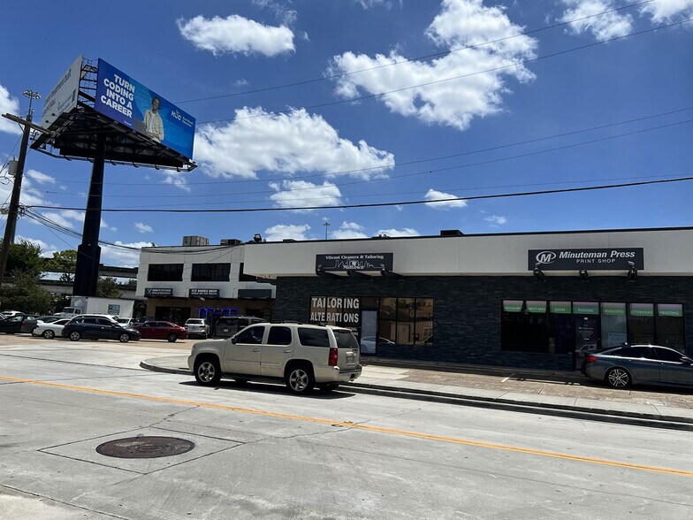 2117 Chenevert St, Houston, TX à louer - Photo du bâtiment - Image 3 de 10