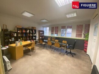 Plus de détails pour Bureau à louer