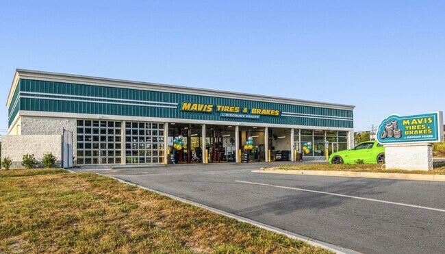 More details for 238 James Ave, Locust, NC - Retail for Sale