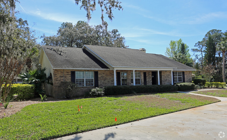 335 Debary Ave, Debary, FL à vendre - Photo principale - Image 1 de 1