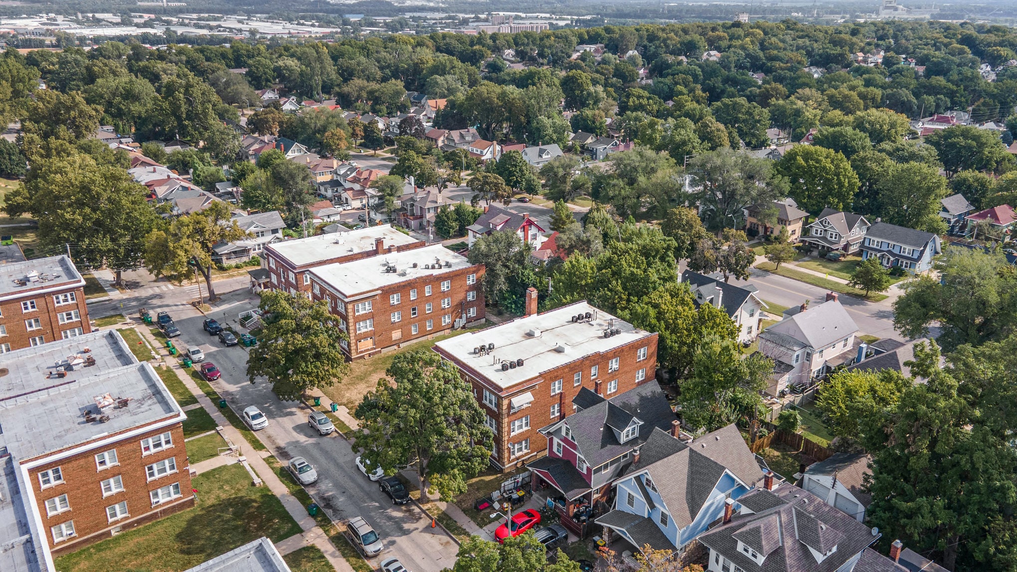 Two Multifamily Properties for Sale portfolio of 2 properties for sale on LoopNet.ca Primary Photo- Image 1 of 3
