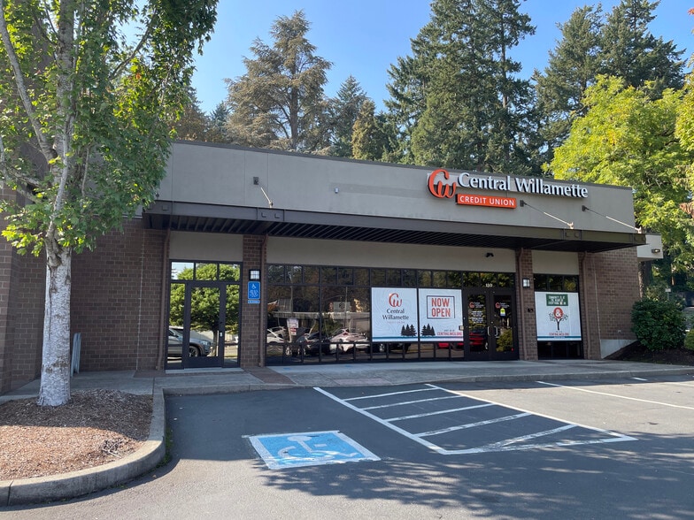 4093 Commercial St SE, Salem, OR for lease - Building Photo - Image 3 of 7