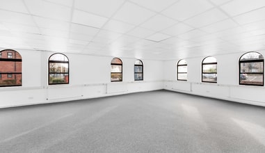 1-5 Churchfield Ct, Barnsley for lease Interior Photo- Image 2 of 2