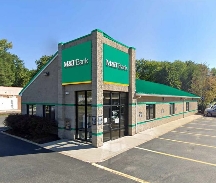 322 Maple St, Marlborough, MA à vendre - Photo principale - Image 2 de 2