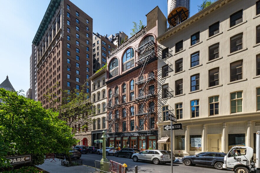 110 Duane St, New York, NY à louer - Photo du bâtiment - Image 2 de 4