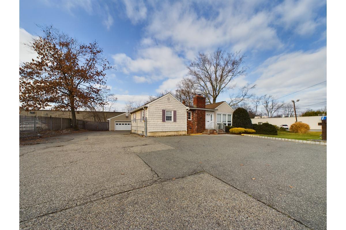 323 Passaic Ave, Fairfield, NJ for sale Building Photo- Image 1 of 1