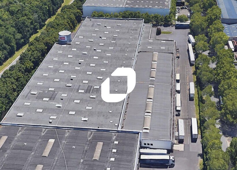 Flex in Bondoufle for lease - Aerial - Image 2 of 13