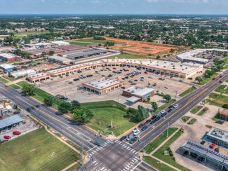 More details for 800-828 W Edmond Rd, Edmond, OK - Retail for Lease