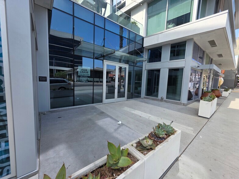 601 Wilshire Blvd, Santa Monica, CA à louer - Photo du bâtiment - Image 2 de 6