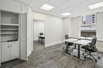 369 Pine St, San Francisco, CA à louer Photo intérieure- Image 1 de 5