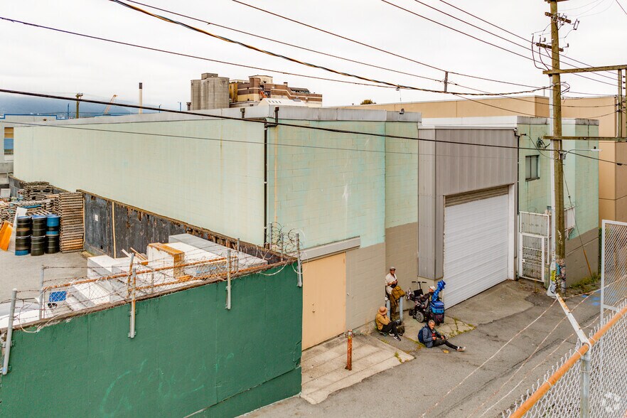 920 Cordova St E, Vancouver, BC à vendre - Photo du bâtiment - Image 2 de 2