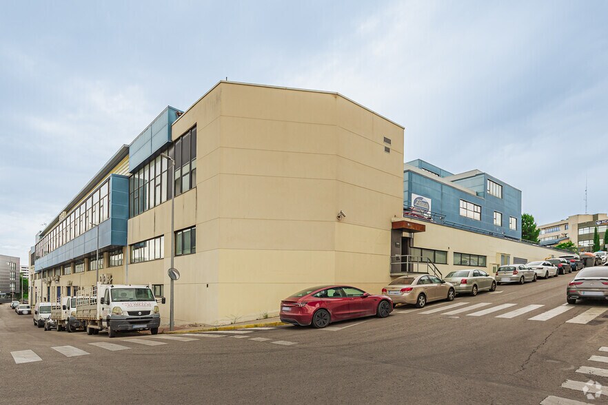 Avenida Doctor Severo Ochoa, 47, Alcobendas, Madrid à louer - Photo du bâtiment - Image 2 de 5