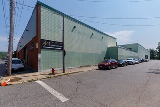 Plus de détails pour 106 Winter St, Holyoke, MA - Industriel à vendre