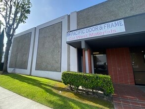 7012-7016 Motz St, Paramount, CA for lease Building Photo- Image 1 of 1