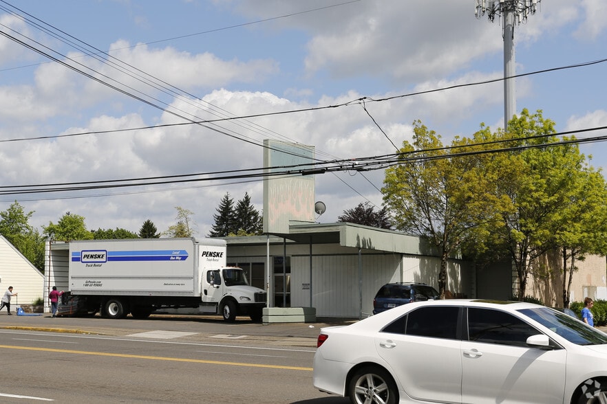 3400 SE 122nd Ave, Portland, OR for sale - Building Photo - Image 3 of 13
