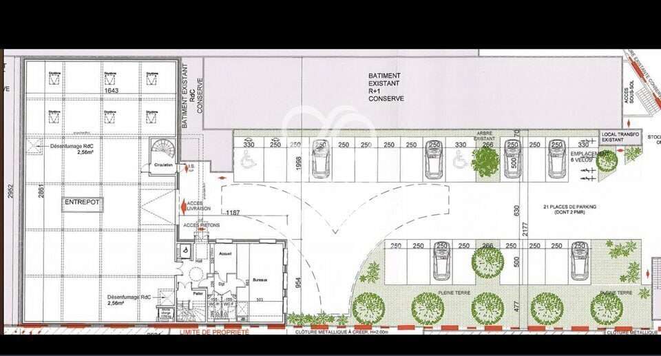Flex in La Courneuve for sale - Building Photo - Image 3 of 4