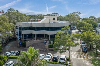 18 Rodborough Rd, Frenchs Forest, NSW - Aerial  map view