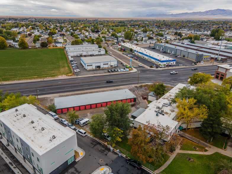 260 W 1700 S, Clearfield, UT à vendre - Photo du bâtiment - Image 2 de 19