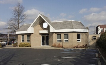 718 Long Island Ave, Deer Park, NY à louer Photo du bâtiment- Image 1 de 6