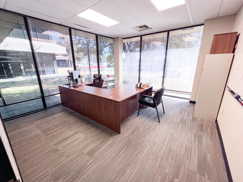 3300 N A St, Midland, TX à louer - Photo du bâtiment - Image 2 de 28