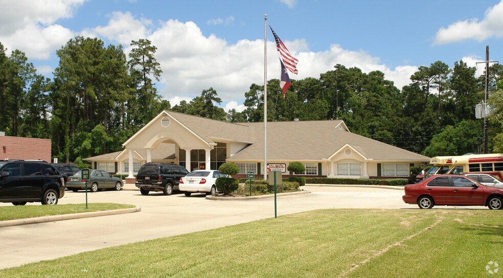 320 Valleywood Dr, Spring, TX à vendre - Photo principale - Image 2 de 2