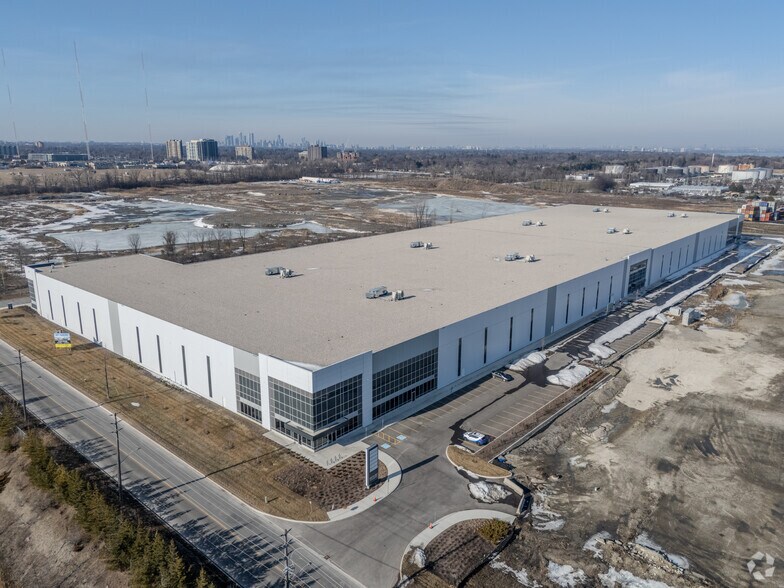 557 Avonhead Rd, Mississauga, ON à louer - Aérien - Image 3 de 3