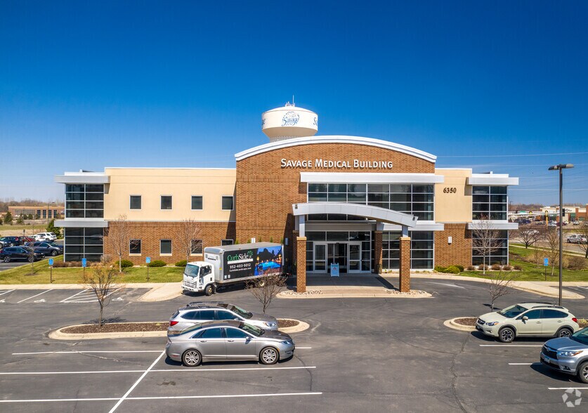 6350 143rd St W, Savage, MN à louer - Photo du bâtiment - Image 2 de 4