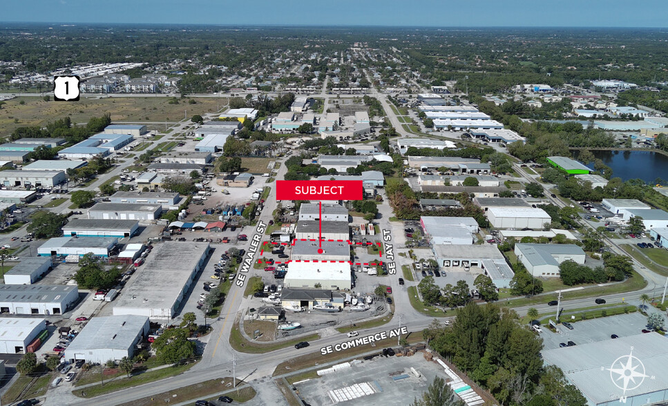 3151 SE Waaler St, Stuart, FL à louer - Photo du bâtiment - Image 3 de 8