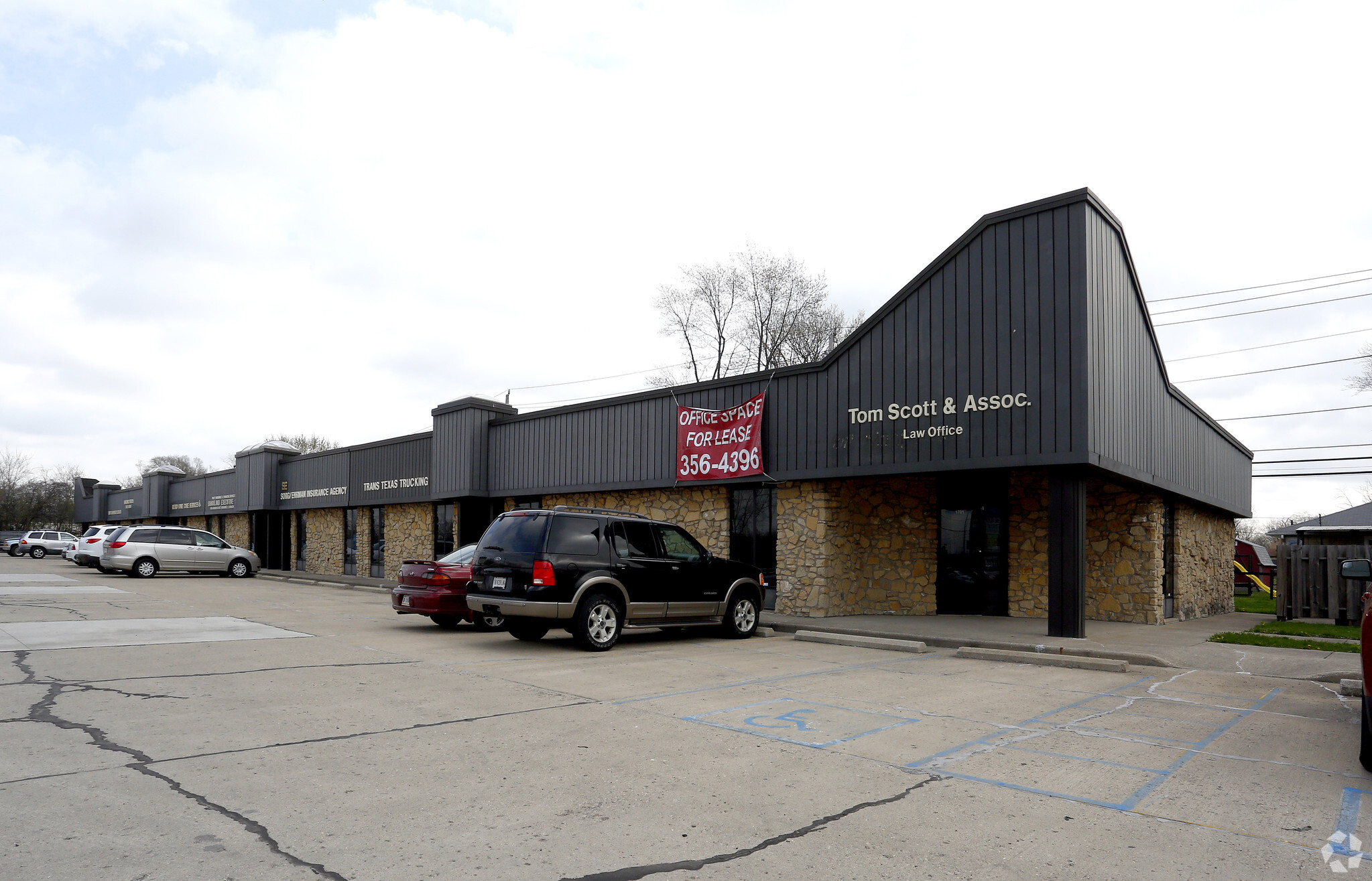 1701-1729 N Shadeland Ave, Indianapolis, IN for lease Primary Photo- Image 1 of 3