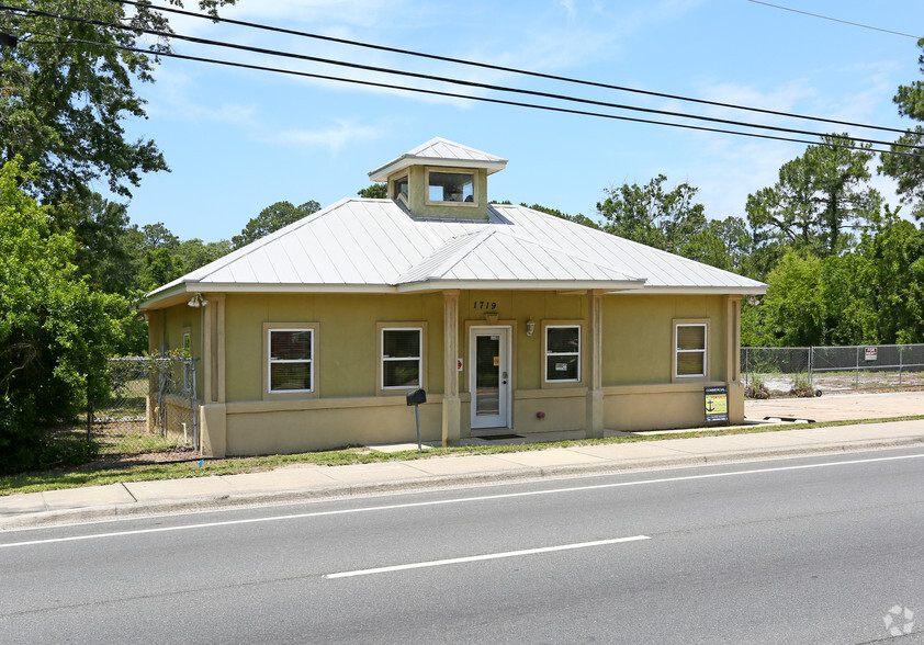 1719 Martin Luther King Jr Blvd, Panama City, FL for sale - Building Photo - Image 2 of 9
