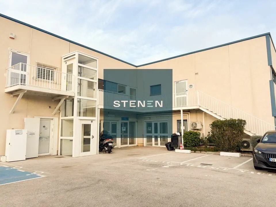 Office in Marseille for lease Building Photo- Image 1 of 5