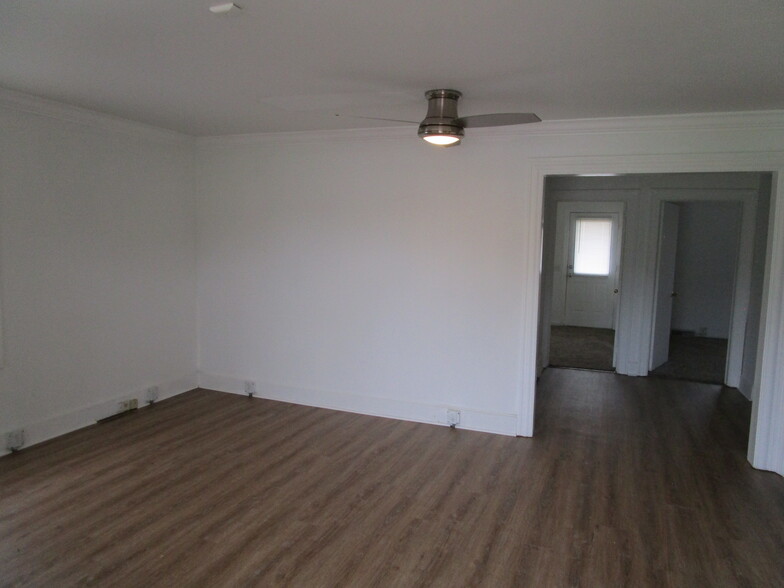 4755 Edmund Hwy, West Columbia, SC for lease - Interior Photo - Image 2 of 9