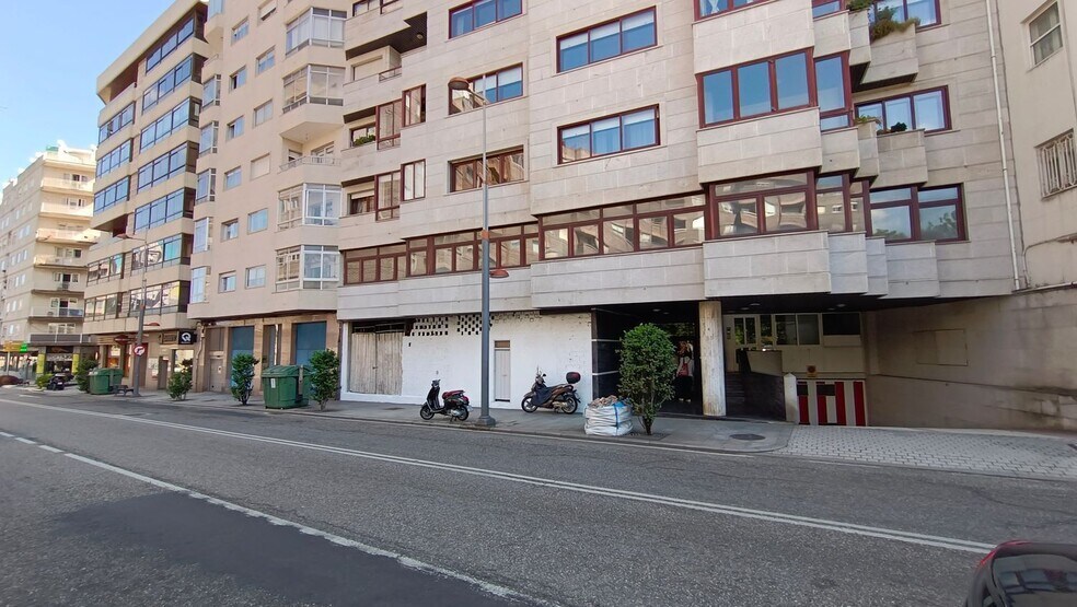 Commerce de détail dans Vigo à vendre - Photo du bâtiment - Image 3 de 24