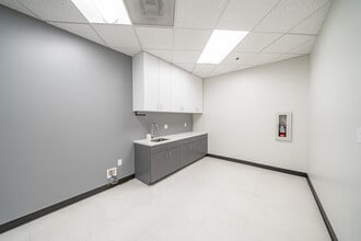 27442 Portola Pky, Foothill Ranch, CA for lease Interior Photo- Image 1 of 9