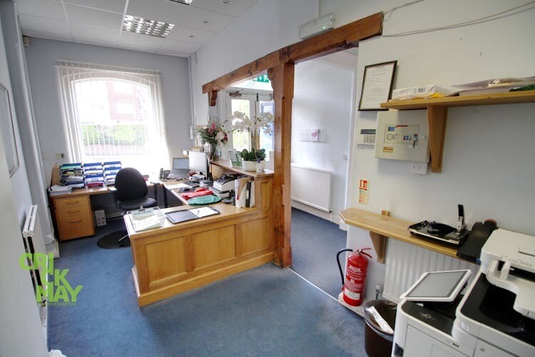 Paddockhall Rd, Haywards Heath à vendre Photo intérieure- Image 1 de 9