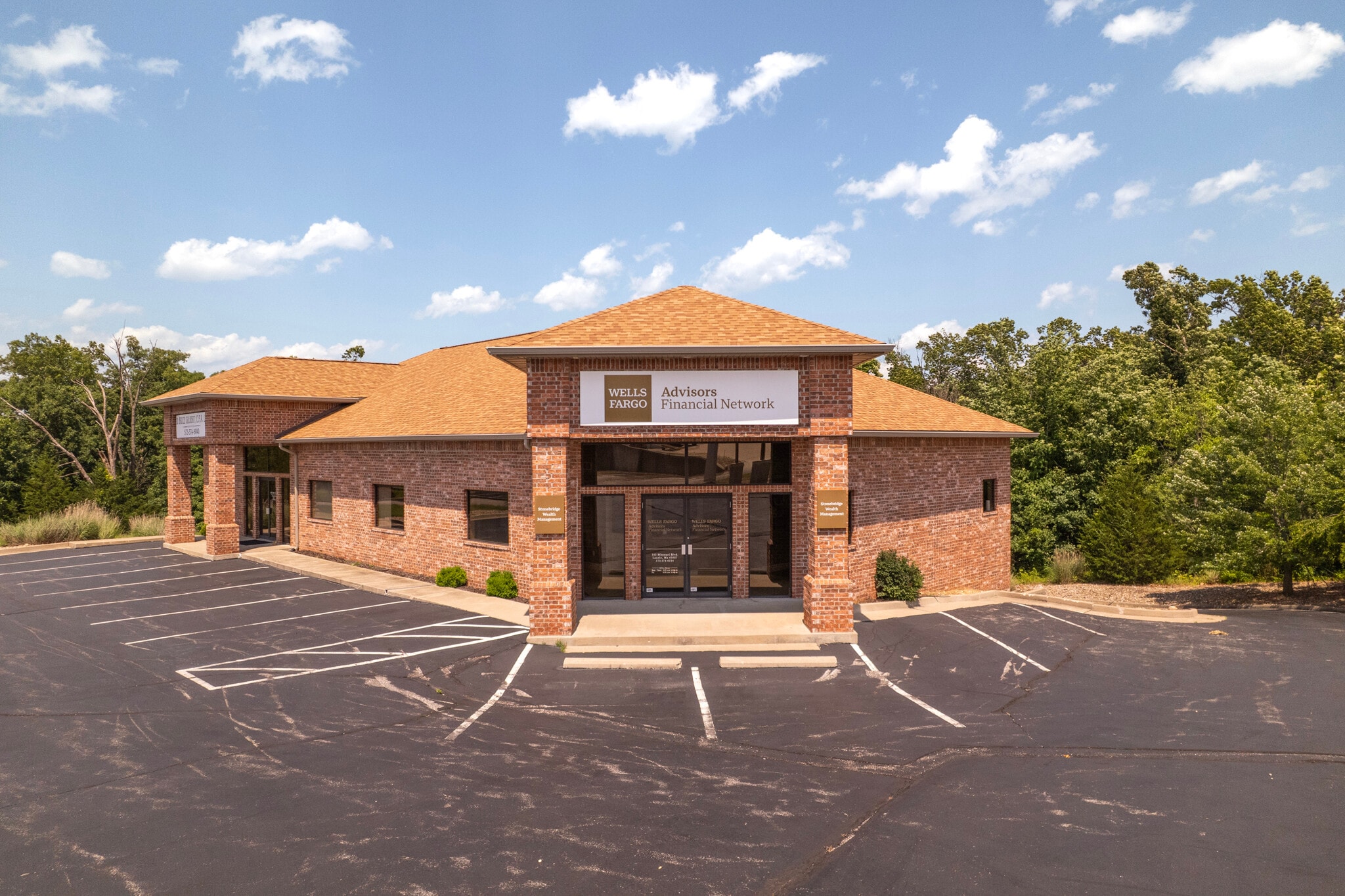 162 Missouri Blvd, Gravois Mills, MO à vendre Photo principale- Image 1 de 10