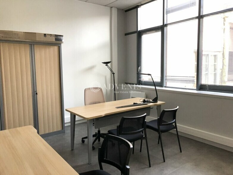 Office in Nancy for lease - Interior Photo - Image 3 of 12