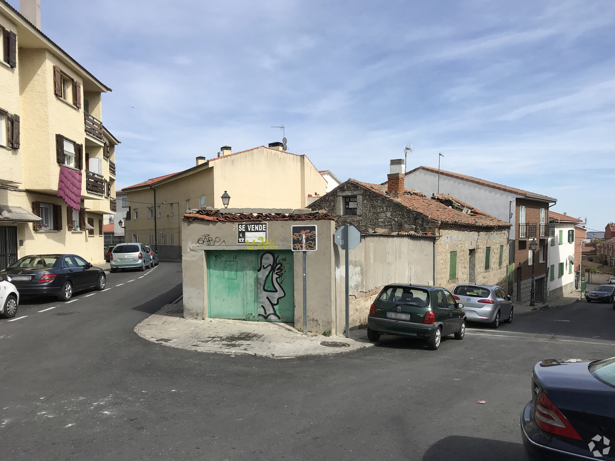 Calle Virgen de la Jarosa, 9, Guadarrama, Madrid for sale Primary Photo- Image 1 of 3