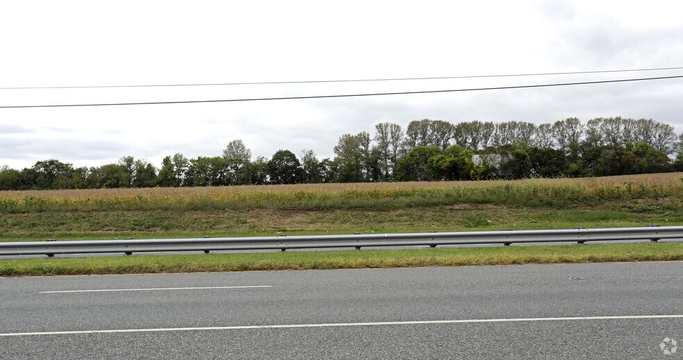 US Route 22, Lopatcong, NJ à louer - Photo du bâtiment - Image 3 de 6