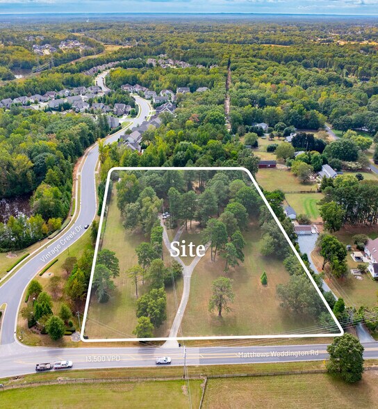 3809 Matthews Weddington Rd, Matthews, NC à vendre - Photo du bâtiment - Image 2 de 4