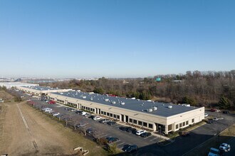 2400 Main St, Sayreville, NJ - Aérien  Vue de la carte