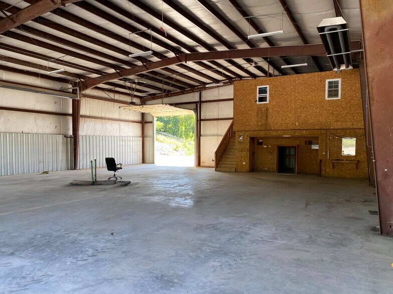 1800 N 12th St, Clarksburg, WV à vendre - Photo intérieure - Image 3 de 13