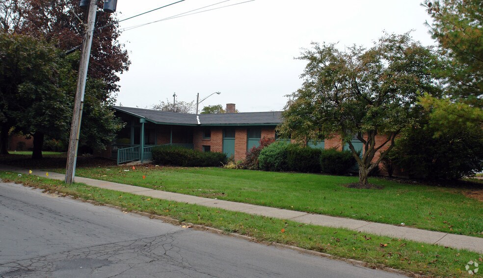 3 Parkside Ct, Utica, NY for lease - Building Photo - Image 2 of 23