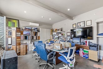 6270 Northern Blvd, East Norwich, NY for lease Interior Photo- Image 2 of 5