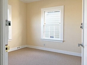2421 4th St, Berkeley, CA for lease Interior Photo- Image 1 of 3