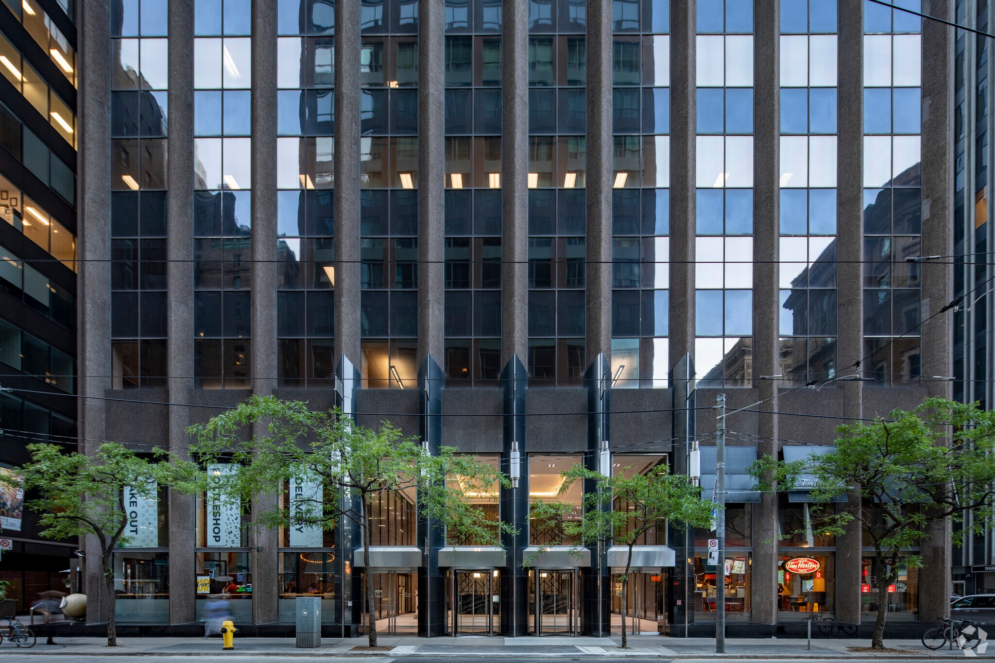 18 King St E, Toronto, ON for lease Building Photo- Image 1 of 2
