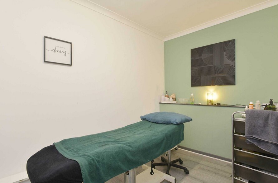 3 Loganlea Rd, Addiewell à vendre - Photo intérieure - Image 2 de 7