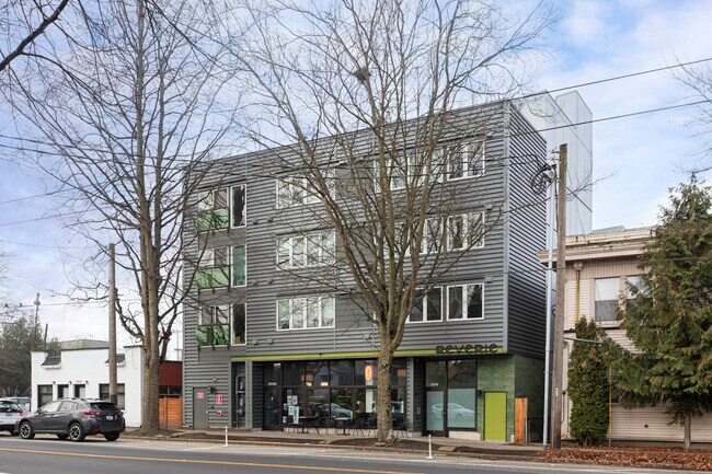Plus de détails pour 3309 Beacon Ave S, Seattle, WA - Multi-résidentiel à vendre