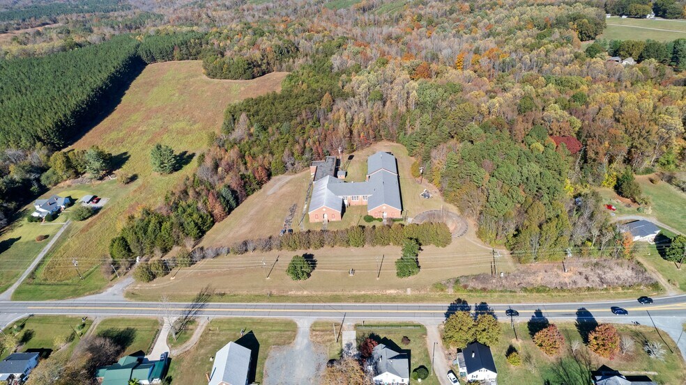 2335 NC Highway 87, Reidsville, NC à vendre - Photo du bâtiment - Image 3 de 27